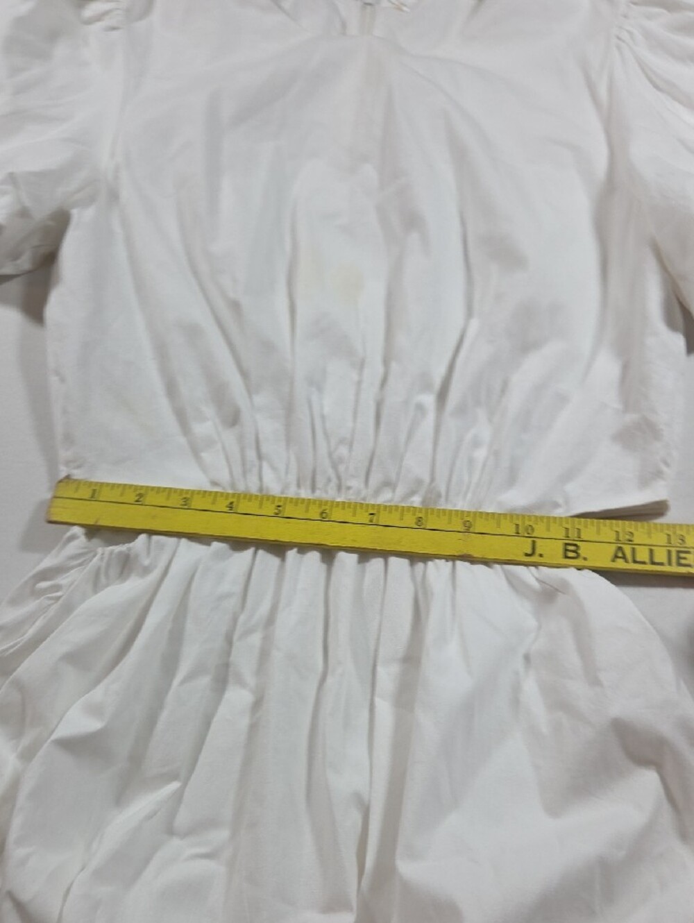 White Tiered Maxi Dress Puff Sleeves and Side Cutouts Pleated - Picture 6 of 7